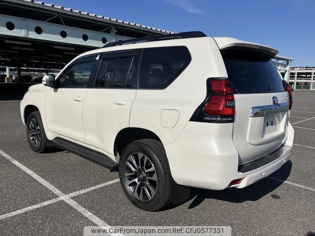 toyota land-cruiser-prado 2022 quick_quick_3DA-GDJ150W_GDJ150-0078217 image 2