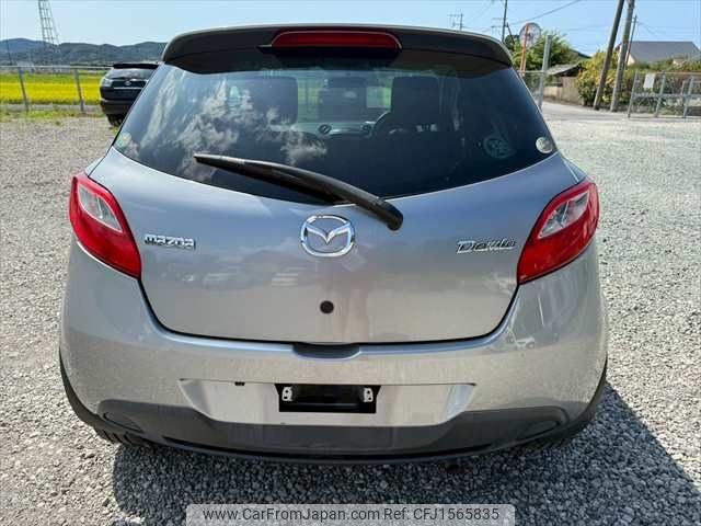 mazda demio 2014 CFJ1565835 image 2