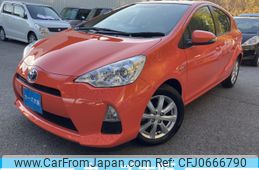 toyota aqua 2014 -TOYOTA--AQUA DAA-NHP10--NHP10-2311415---TOYOTA--AQUA DAA-NHP10--NHP10-2311415-