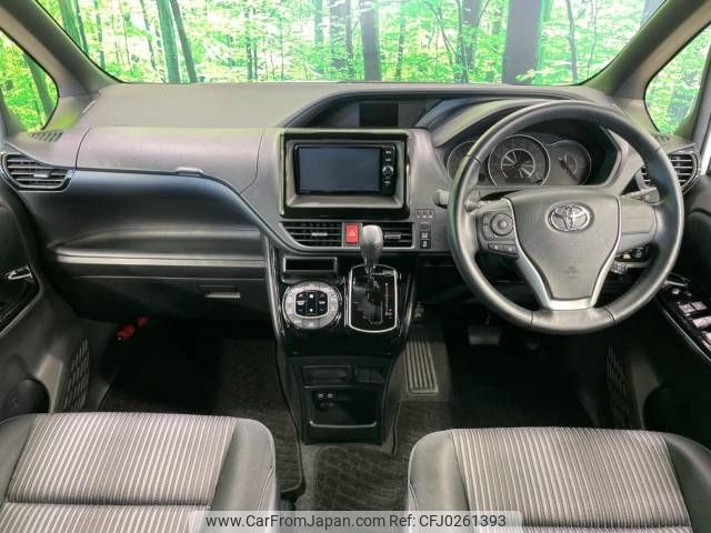 toyota voxy 2017 -TOYOTA--Voxy DBA-ZRR80W--ZRR80-0372828---TOYOTA--Voxy DBA-ZRR80W--ZRR80-0372828- image 2