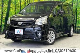 toyota noah 2011 -TOYOTA--Noah DBA-ZRR70W--ZRR70-0410491---TOYOTA--Noah DBA-ZRR70W--ZRR70-0410491-