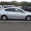 nissan bluebird-sylphy 2013 506357424 image 4