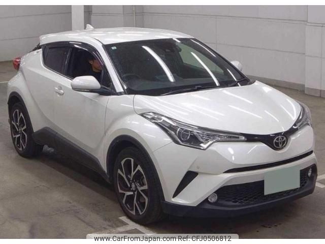 toyota c-hr 2017 quick_quick_DBA-NGX50_2011525 image 1