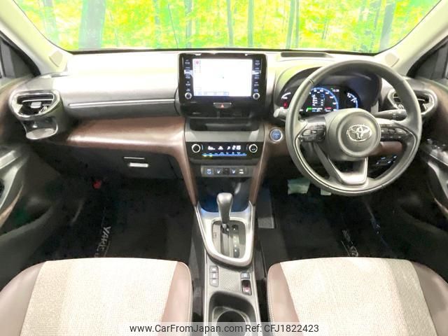 toyota yaris-cross 2023 CFJ1822423 image 2