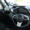 daihatsu wake 2017 CFJ1604574 image 10