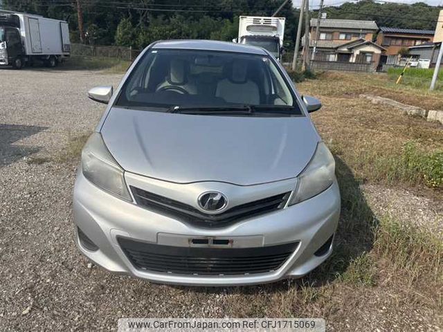 toyota vitz 2012 CFJ1715069 image 2