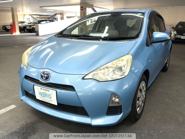 toyota aqua 2013 AF-NHP10-2195451 image 1