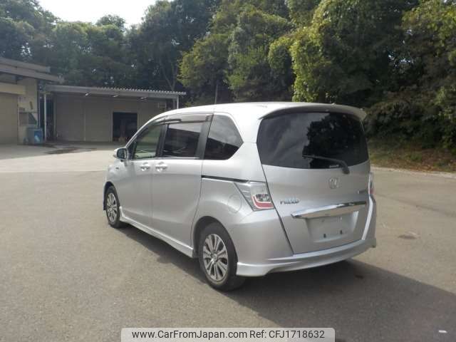 honda freed 2012 CFJ1718632 image 2