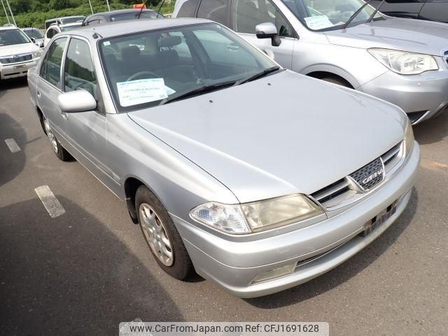toyota carina 2001 CFJ1691628 image 1