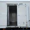 isuzu forward 2018 CFJ1688877 image 9