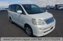 toyota noah 2007 CFJ1755204