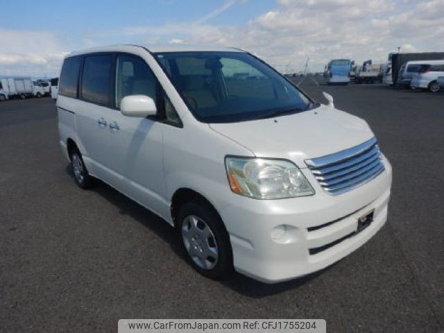 toyota noah 2007 CFJ1755204 image 1