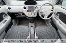 toyota sienta 2009 CFJ1633859