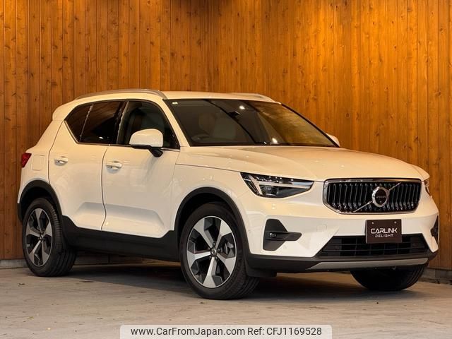 volvo xc40 2024 GOO_JP_700055086030250511001 image 1
