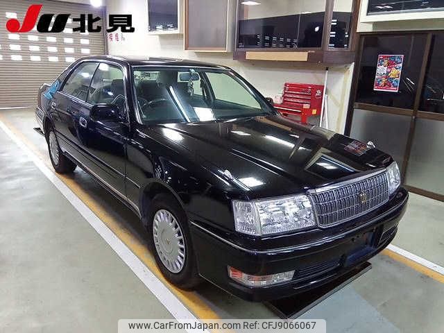 toyota crown 1998 CFJ9066067 image 1