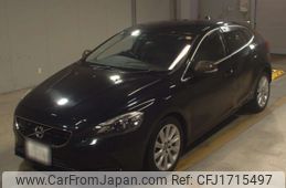 volvo v40 2015 CFJ1715497