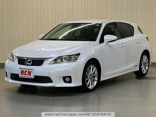 lexus ct 2013 -LEXUS--Lexus CT DAA-ZWA10--ZWA10-2158902---LEXUS--Lexus CT DAA-ZWA10--ZWA10-2158902- image 1