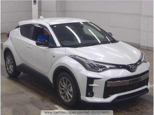 toyota c-hr 2023 CFJ1574651 image 1