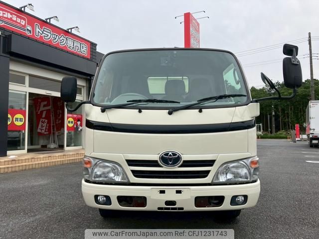 toyota toyoace 2015 GOO_NET_EXCHANGE_0401987A30250602W002 image 2