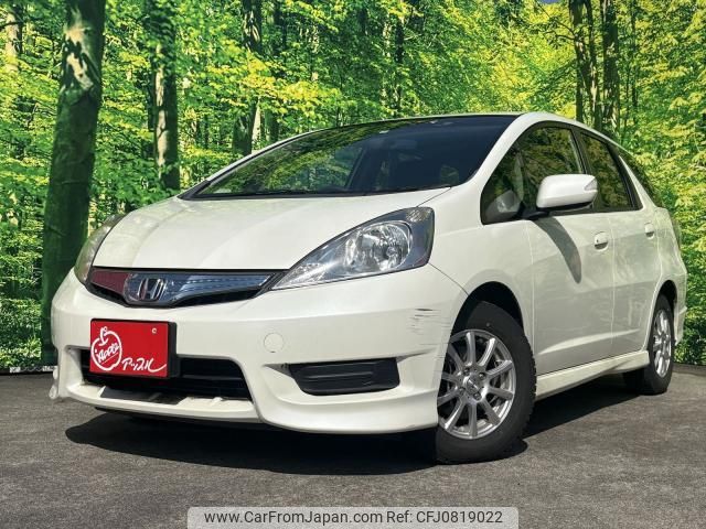 honda fit-shuttle-hybrid 2012 quick_quick_GP2_3050777 image 1