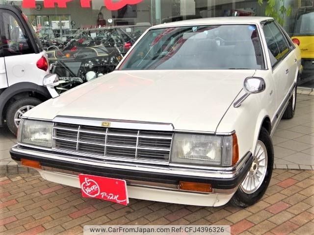Nissan laurel 1982