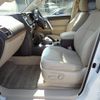 toyota land-cruiser-prado 2020 24433008 image 30