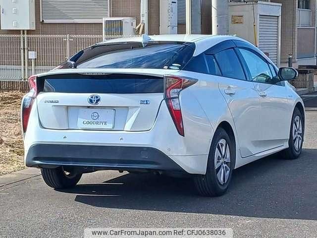 toyota prius 2016 quick_quick_DAA-ZVW51_ZVW51-8014668 image 2