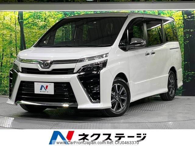 toyota voxy 2019 -TOYOTA--Voxy DBA-ZRR80W--ZRR80-0492607---TOYOTA--Voxy DBA-ZRR80W--ZRR80-0492607- image 1