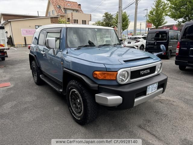 toyota fj-cruiser 2013 quick_quick_CBA-GSJ15W_GSJ15-0124988 image 2