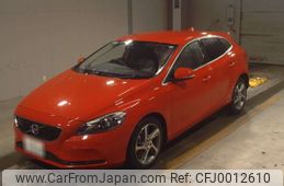 volvo v40 2016 -VOLVO 【北九州 351と7007】--Volvo V40 MD4204T-YV1MVA8RDG2324020---VOLVO 【北九州 351と7007】--Volvo V40 MD4204T-YV1MVA8RDG2324020-