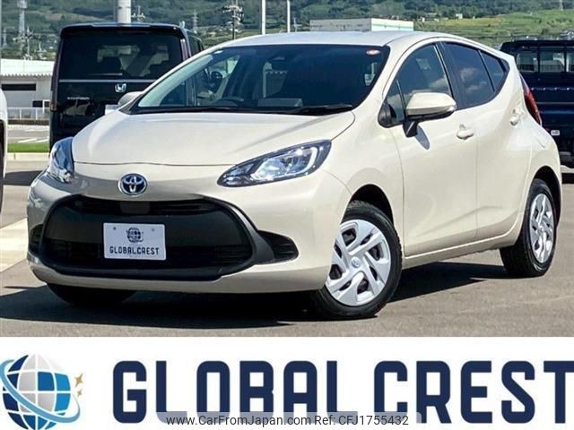 toyota aqua 2023 CFJ1755432 image 1