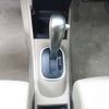 nissan tiida 2010 CFJ1717999 image 19