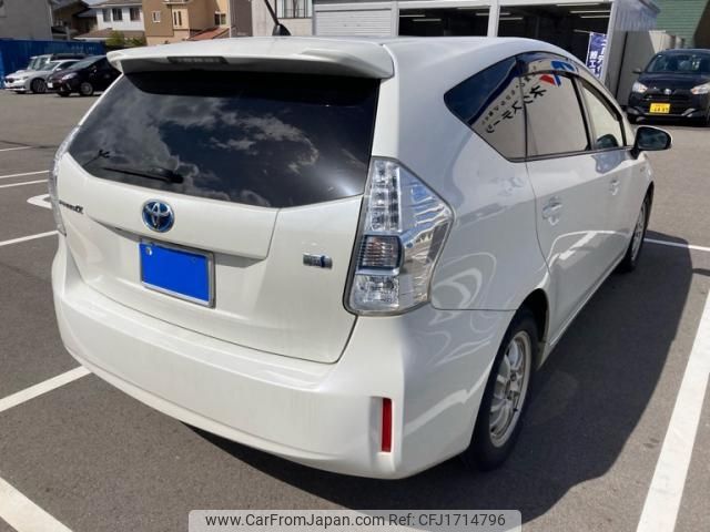 toyota prius-α 2012 CFJ1714796 image 2