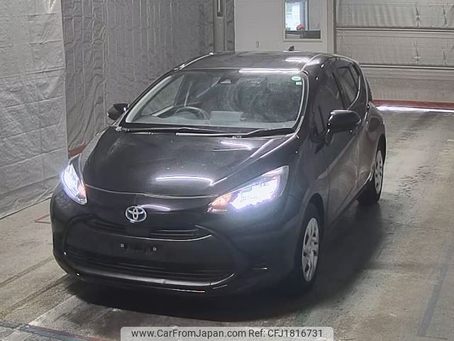 toyota aqua 2022 CFJ1816731 image 1