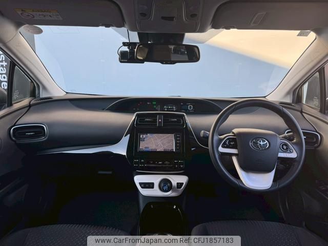 toyota prius 2018 CFJ1857183 image 2