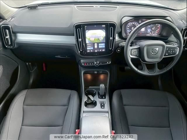 volvo xc40 2020 CFJ1823242 image 2