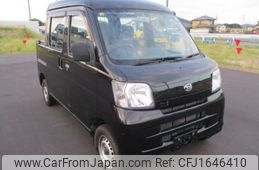daihatsu hijet-van 2013 CFJ1646410