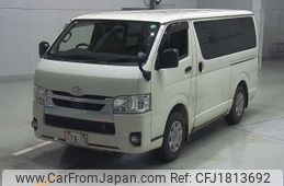 toyota hiace-van 2020 CFJ1813692