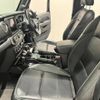jeep wrangler 2023 CFJ1856840 image 9