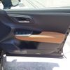 toyota crown 2023 quick_quick_TZSH35_TZSH35-4003890 image 13