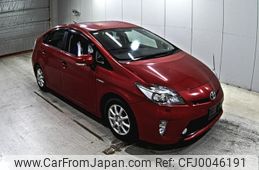 toyota prius 2013 -TOYOTA--Prius ZVW30-5708033---TOYOTA--Prius ZVW30-5708033-