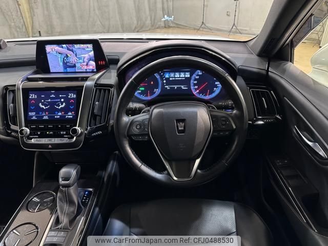 toyota crown-hybrid 2018 quick_quick_AZSH20_AZSH20-1022668 image 2