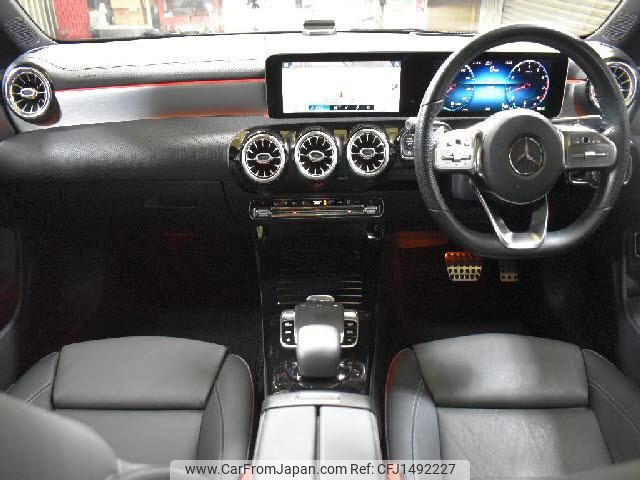 mercedes-benz cla-class 2019 quick_quick_5BA-118347M_WDD1183472N022993 image 2