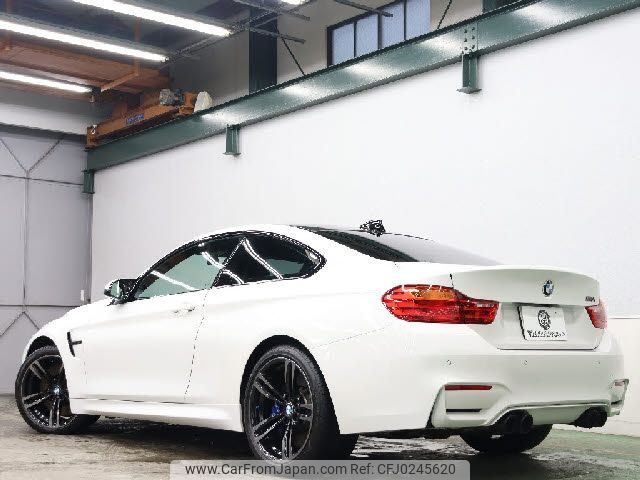 bmw m4 2017 CFJ0245620 image 2