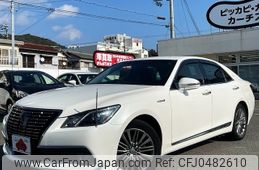 toyota crown 2014 -TOYOTA--Crown DAA-AWS210--AWS210-6070373---TOYOTA--Crown DAA-AWS210--AWS210-6070373-