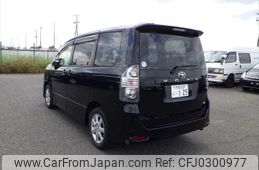 toyota voxy 2008 NIKYO_HW86209