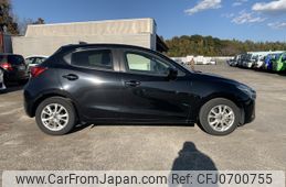 mazda demio 2016 NIKYO_XK66639