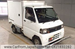 mitsubishi minicab-truck 2009 CFJ1832282