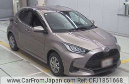 toyota yaris 2024 CFJ1851668