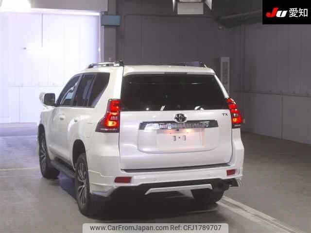 toyota land-cruiser-prado 2021 CFJ1789707 image 2